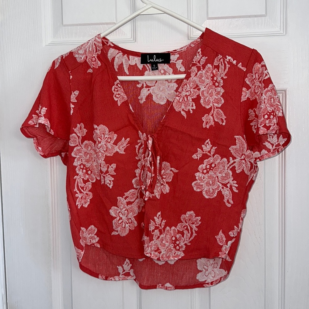 Coral/pink floral top